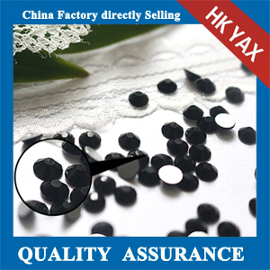 glue on Black Pedreria flatback stone for nail art