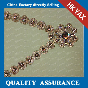 YAX-D010 Necklace Chaton Rhinestone Patches